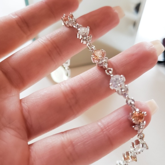 Fashion jewelry 18k gold plated bracelet - Picture 2 of 3